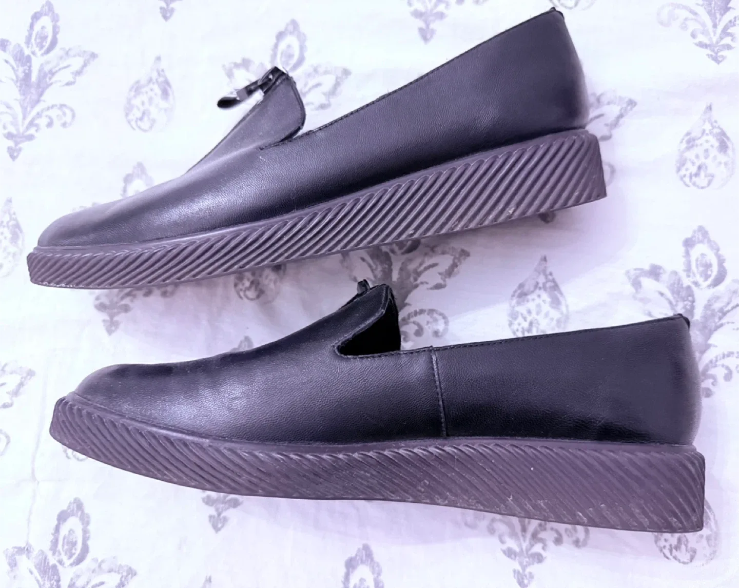 MOLKA Evolution Black Loafers - Size 38 image indicator(4)