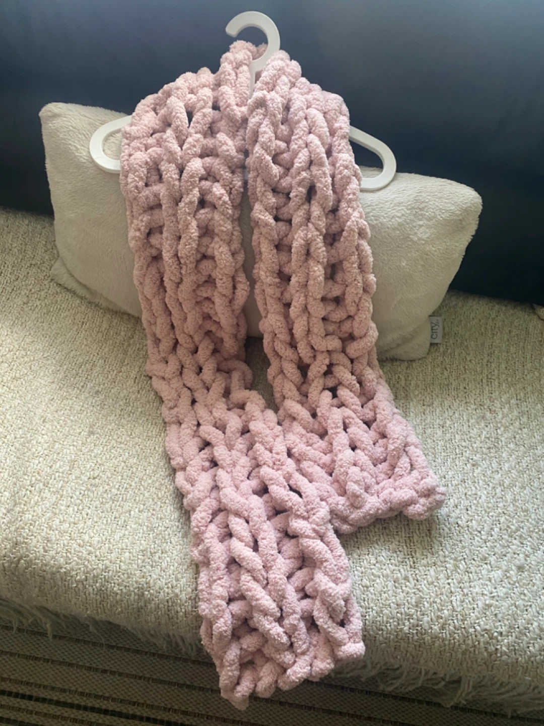 Handmade Chunky Knit Scarf - Pink