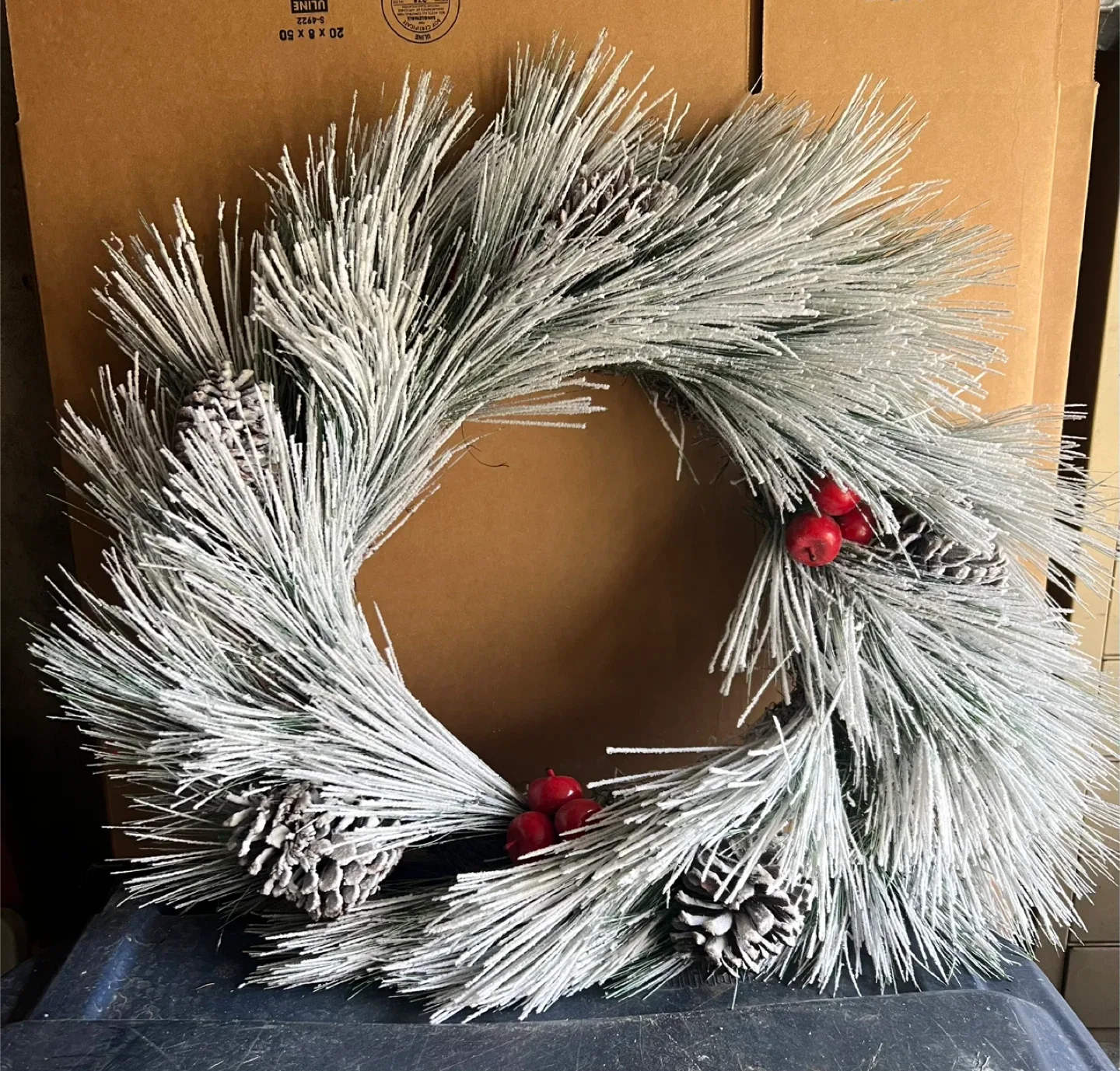 2 Christmas Wreaths Free image indicator(2)