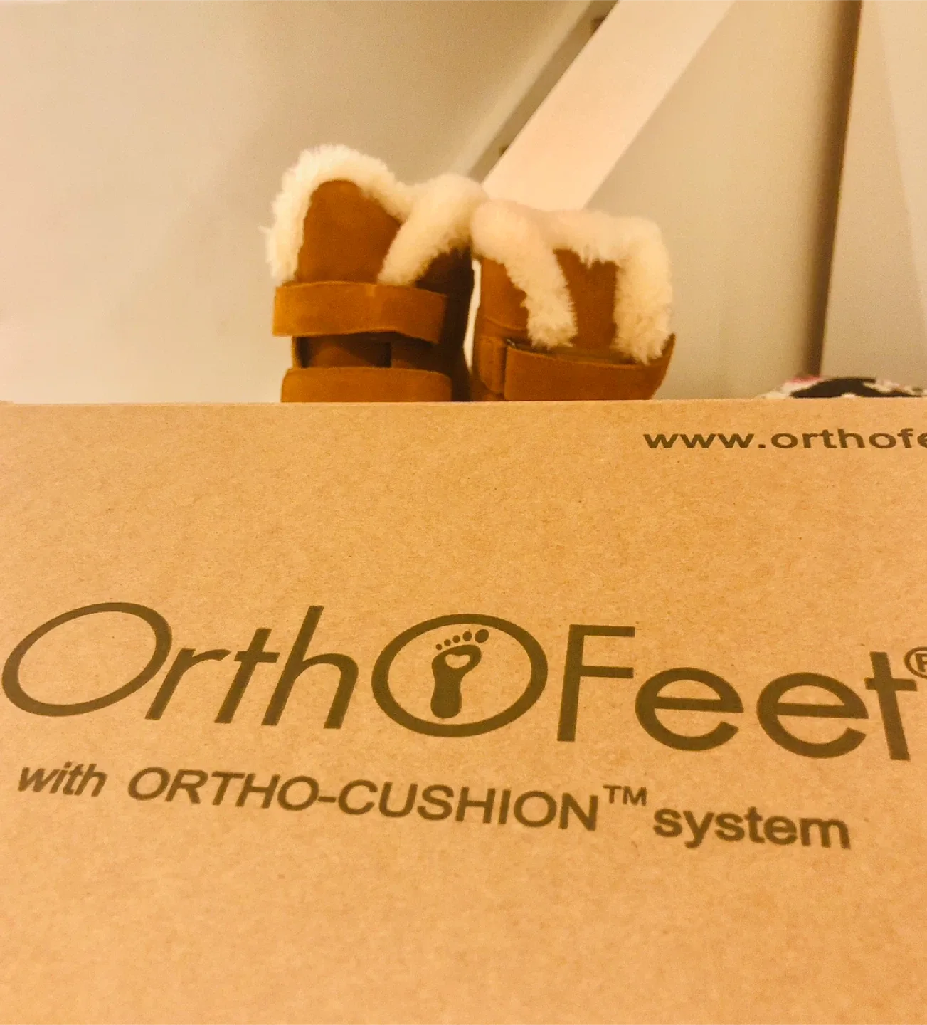 NEW boots OrthoFeet, camel image indicator(1)