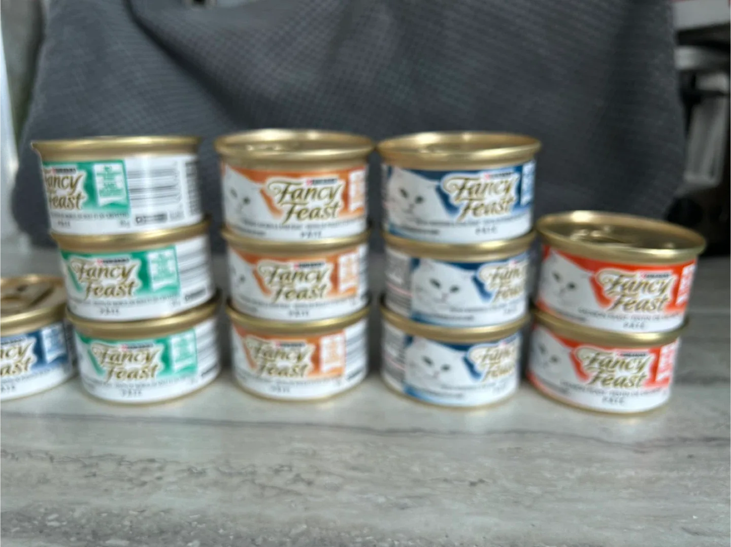 Free Purina Fancy Feast Pate Cat Food image indicator(2)