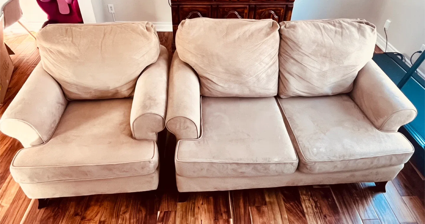 Beautiful Beige Loveseat & Armchair - Sofa Set image indicator(2)