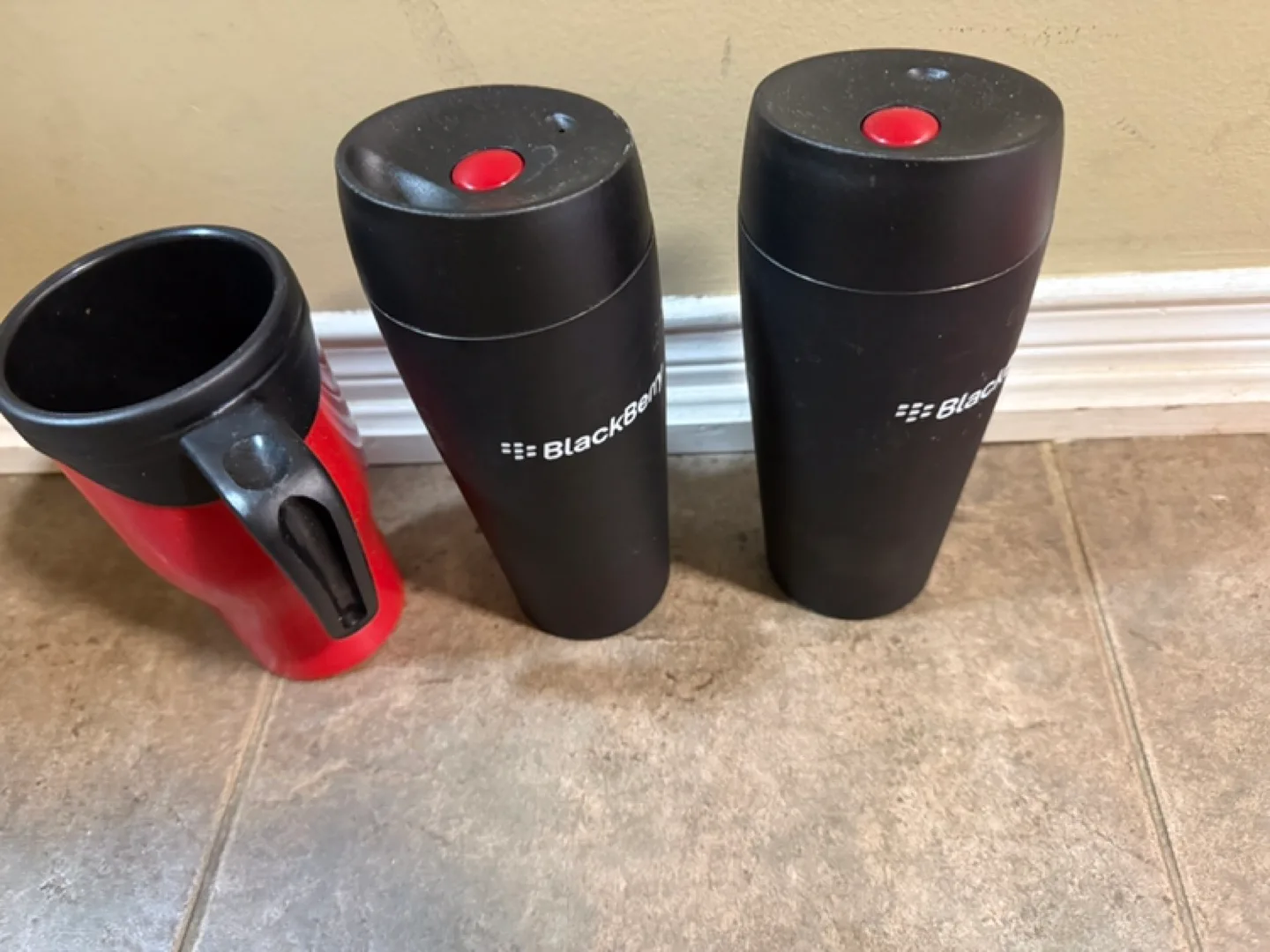 BlackBerry Travel Mugs (Set of 3)