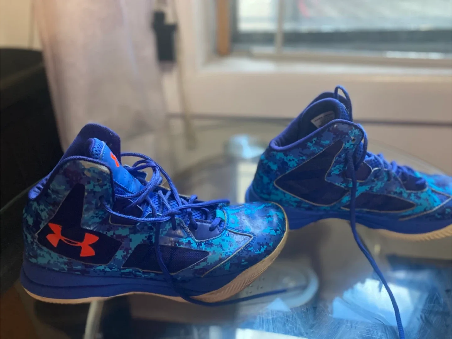 Under Armour Blue Basketball Shoes image indicator(3)