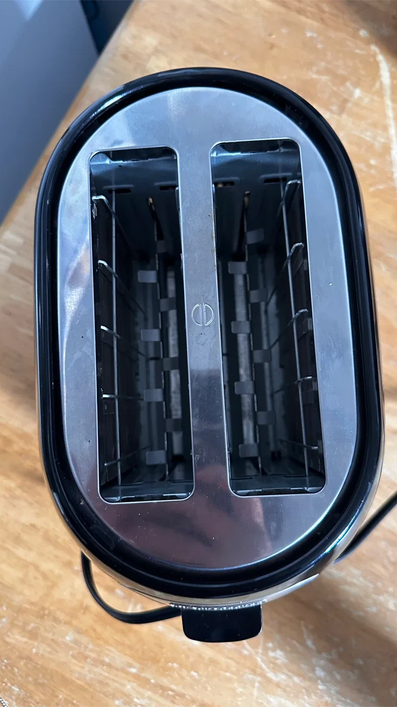 Black+Decker Black Toaster image indicator(3)