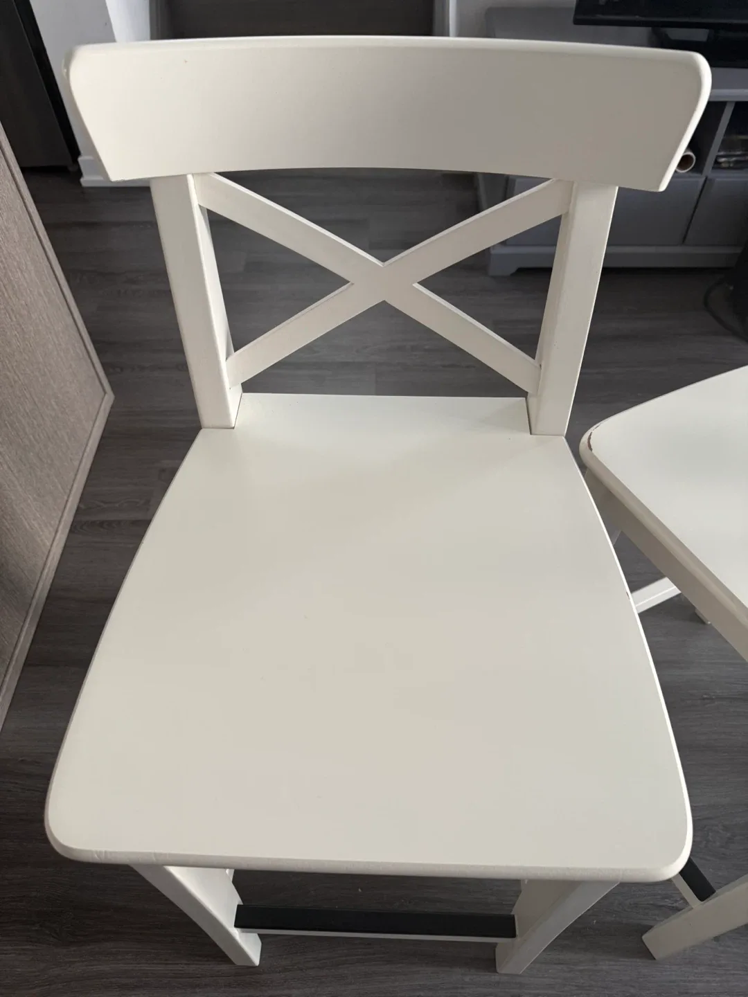 IKEA Ingolf White Bar Stool image indicator(2)