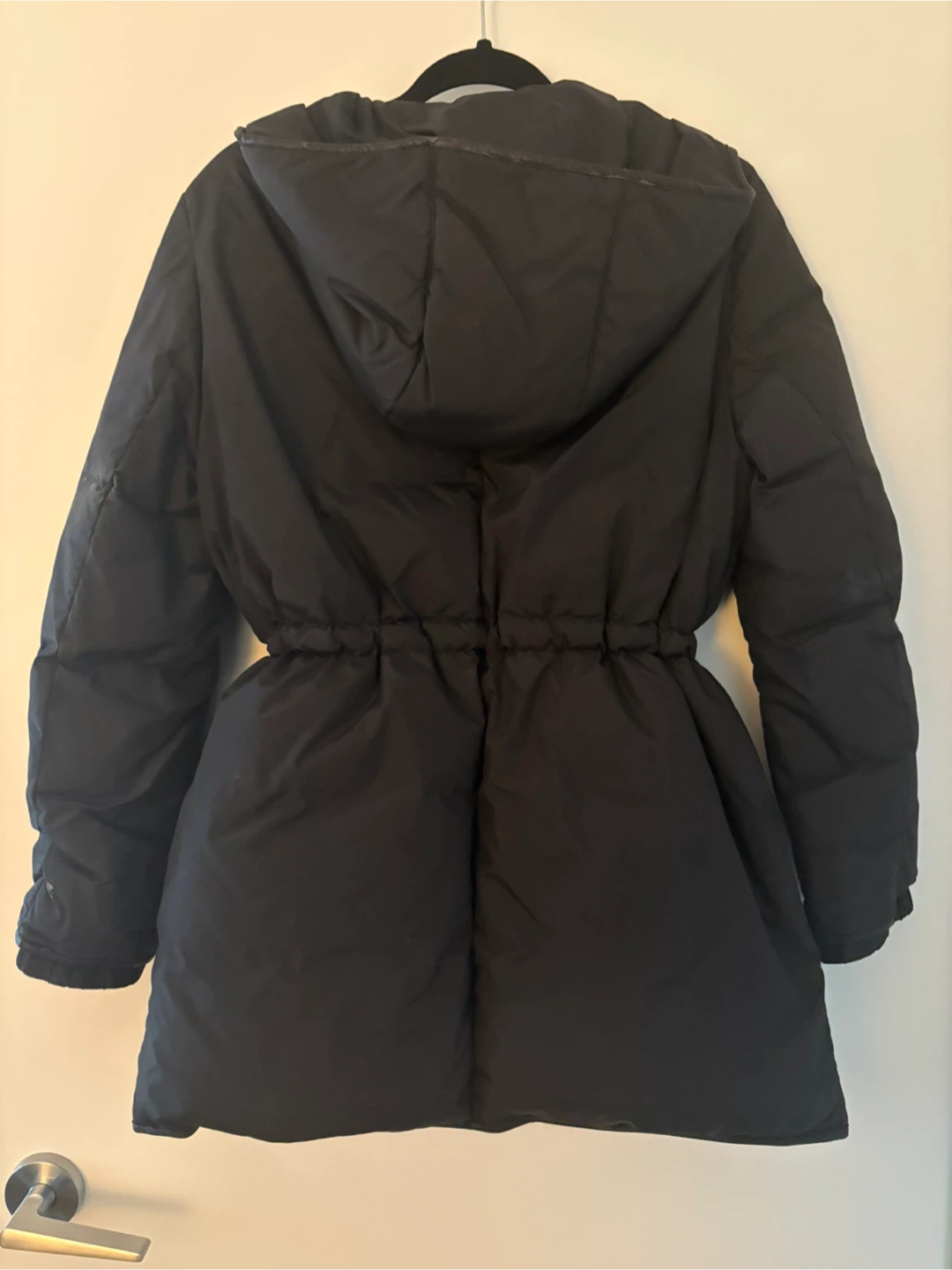 Hugo Boss Black Down Puffer Coat - photo 2