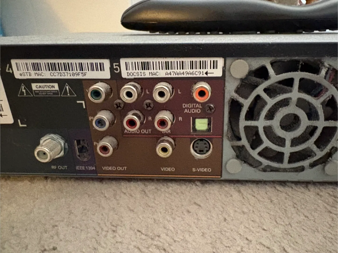 Motorola DCX3400-M Dual Tuner PVR image indicator(4)