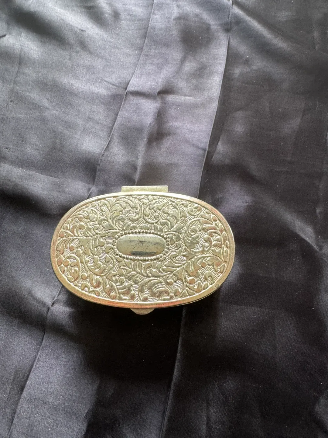 Vintage Decorative Trinket Box image indicator(2)