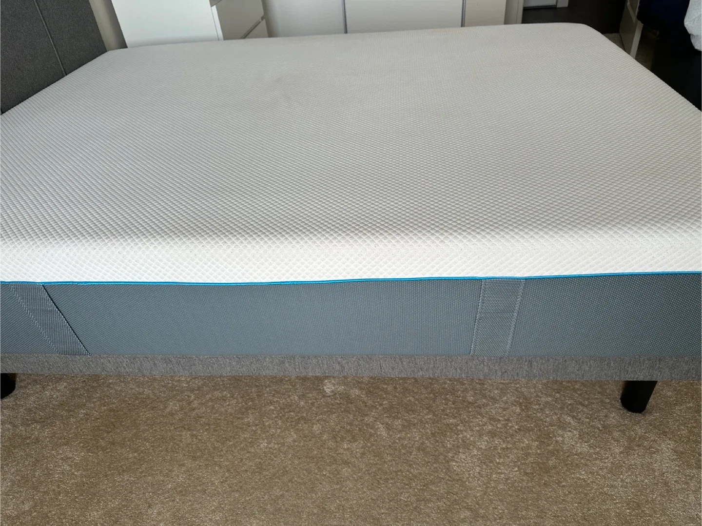 Sleep country Queen - Simba Mattress