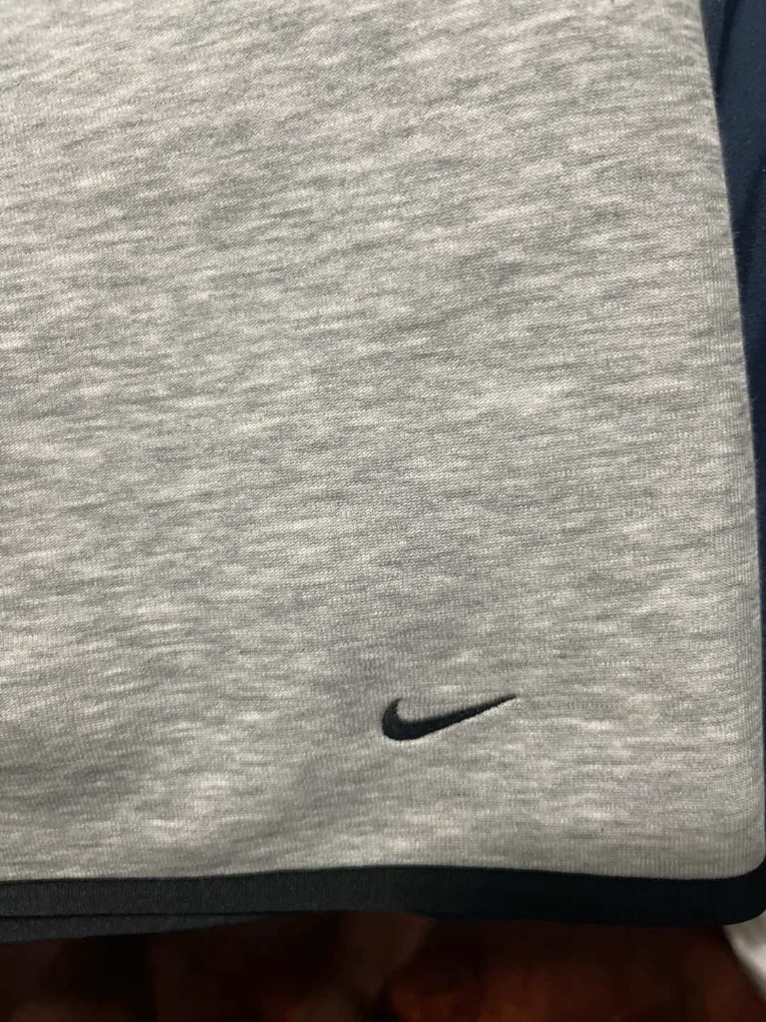 Nike Tech Fleece Gray Jacket - Size M image indicator(3)