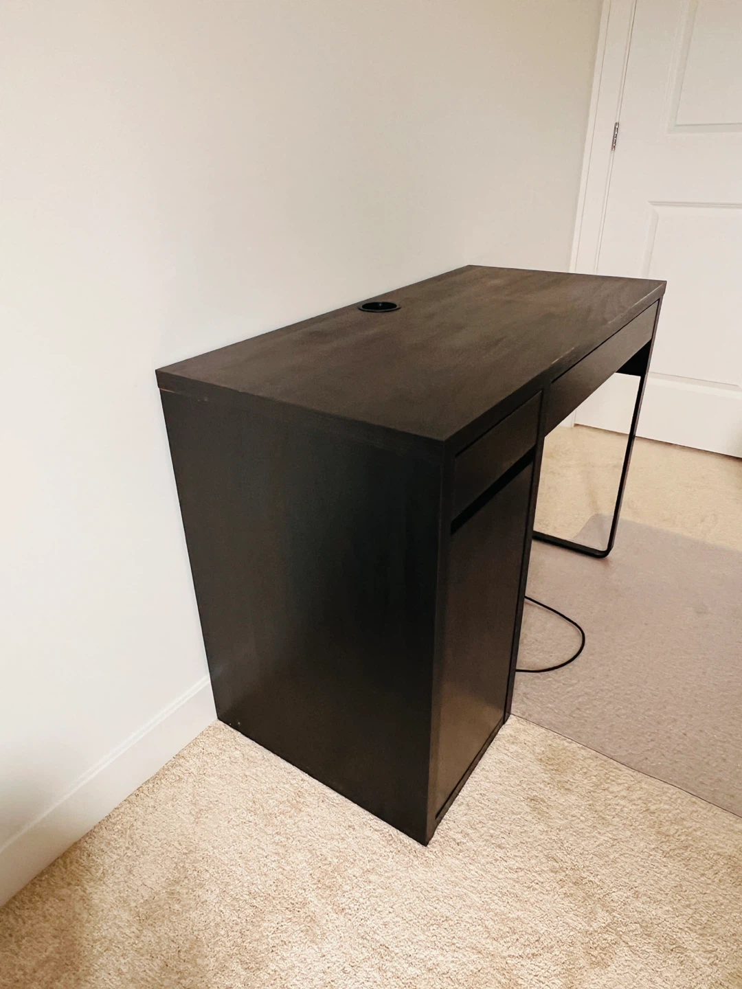 IKEA Micke Desk - Black - photo 4
