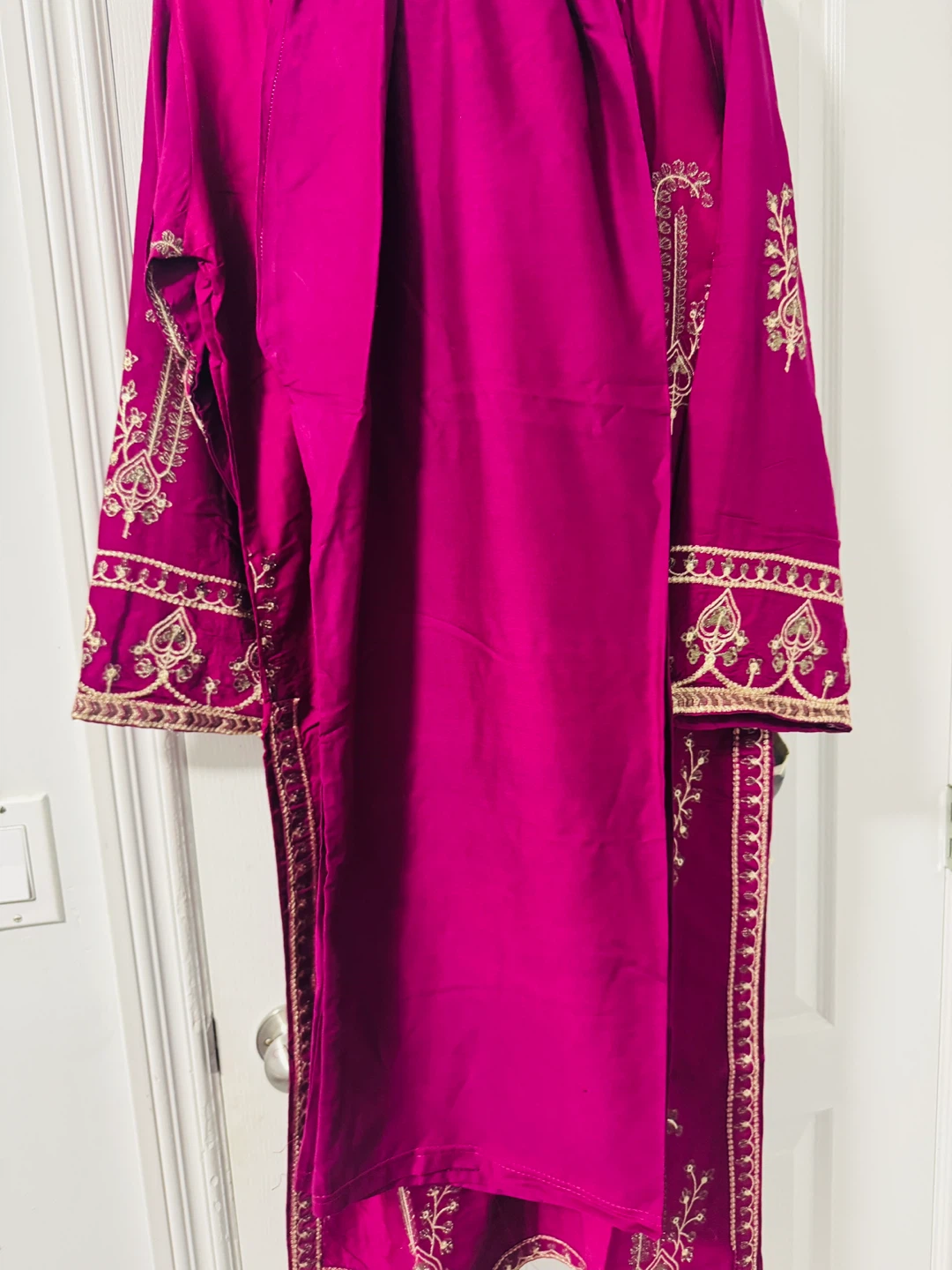 Magenta Shalhe Fashion Embroidered Suit - photo 3