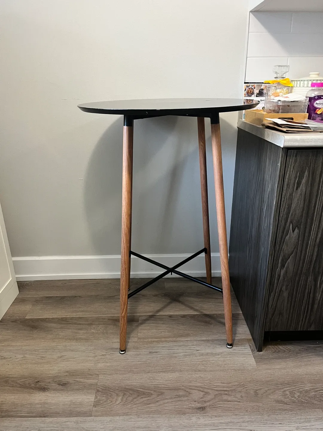 Round Black Bar Table - 28" Diameter, 41" Height