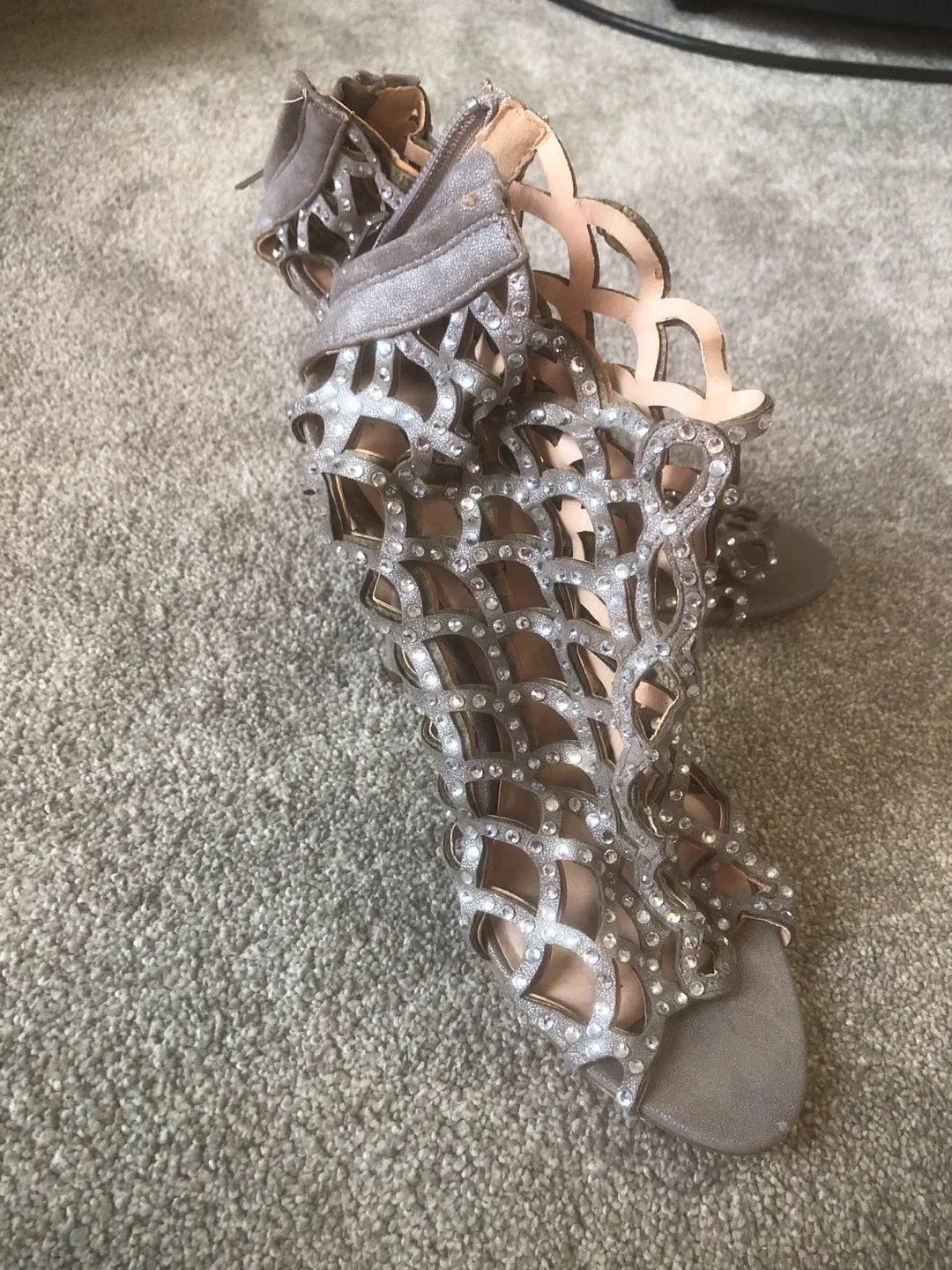 Rhinestone Cage Heels image indicator(3)