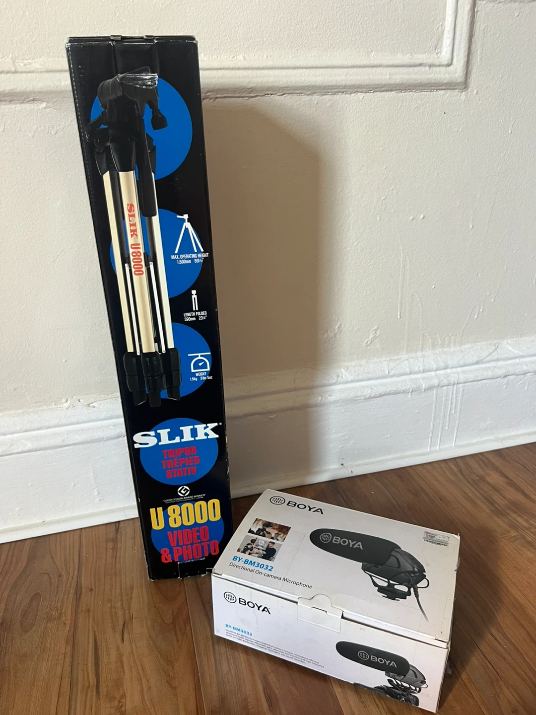 Professional mic and Tripod