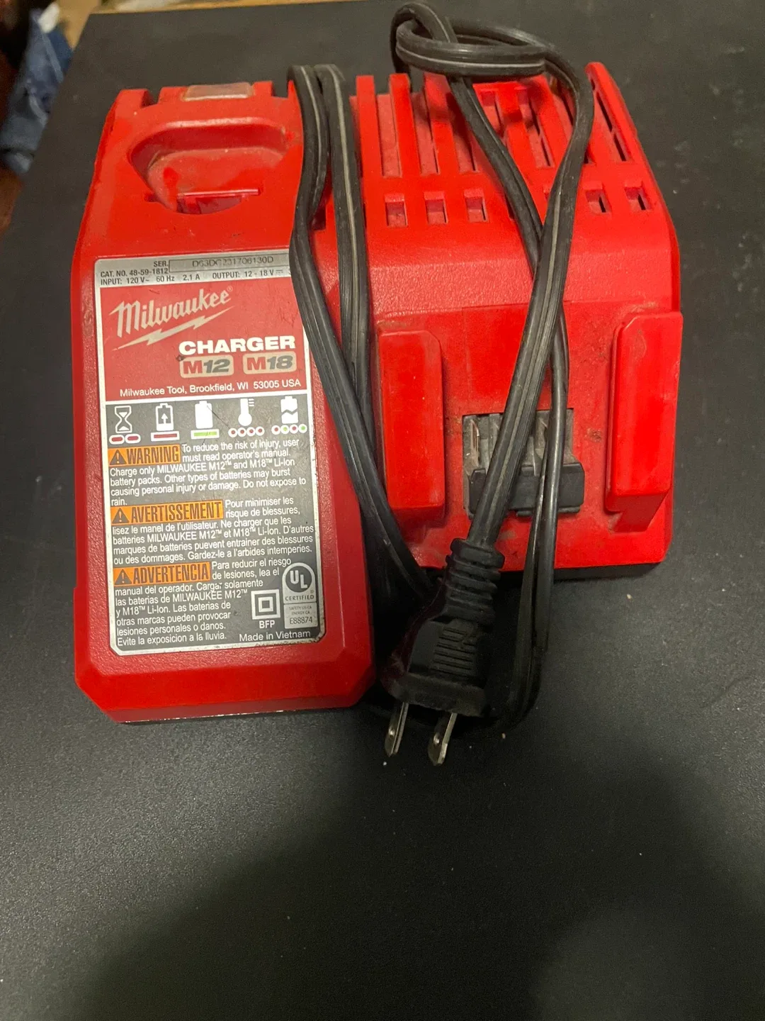 Milwaukee M12 M18 Battery Charger