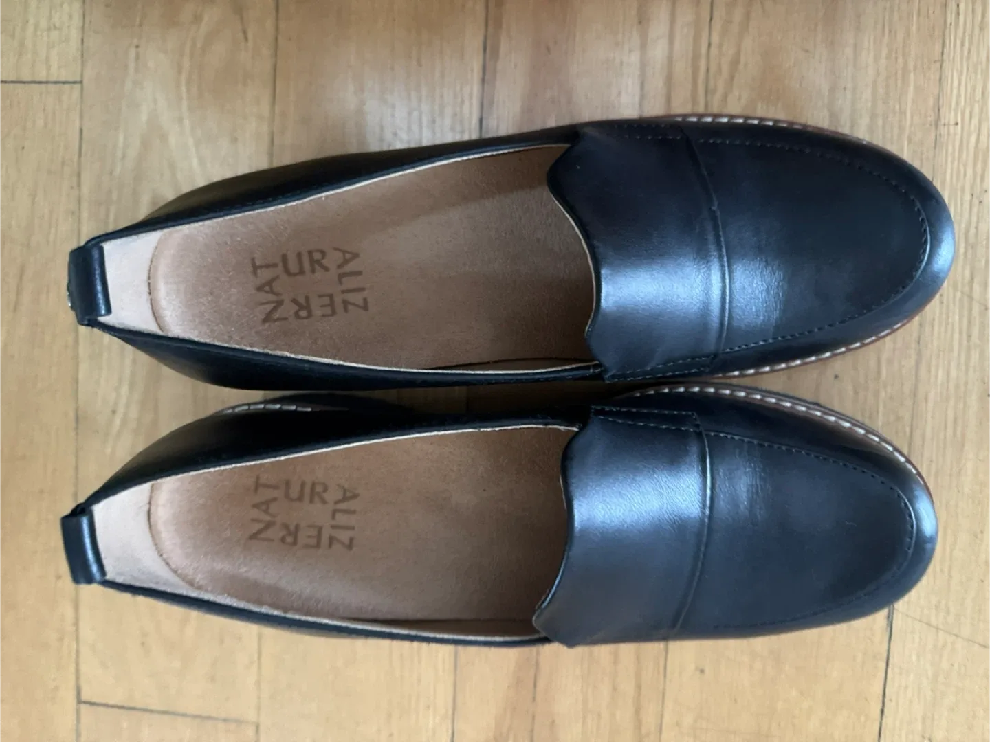 Naturalizer Darry Loafer, US Size 7M