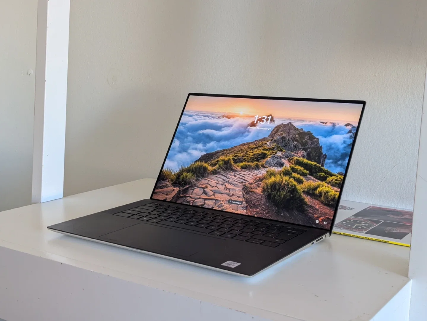 Laptop Dell XPS 15 9500 (2020) / i7-10750H / 16 GB / SSD 1 TB