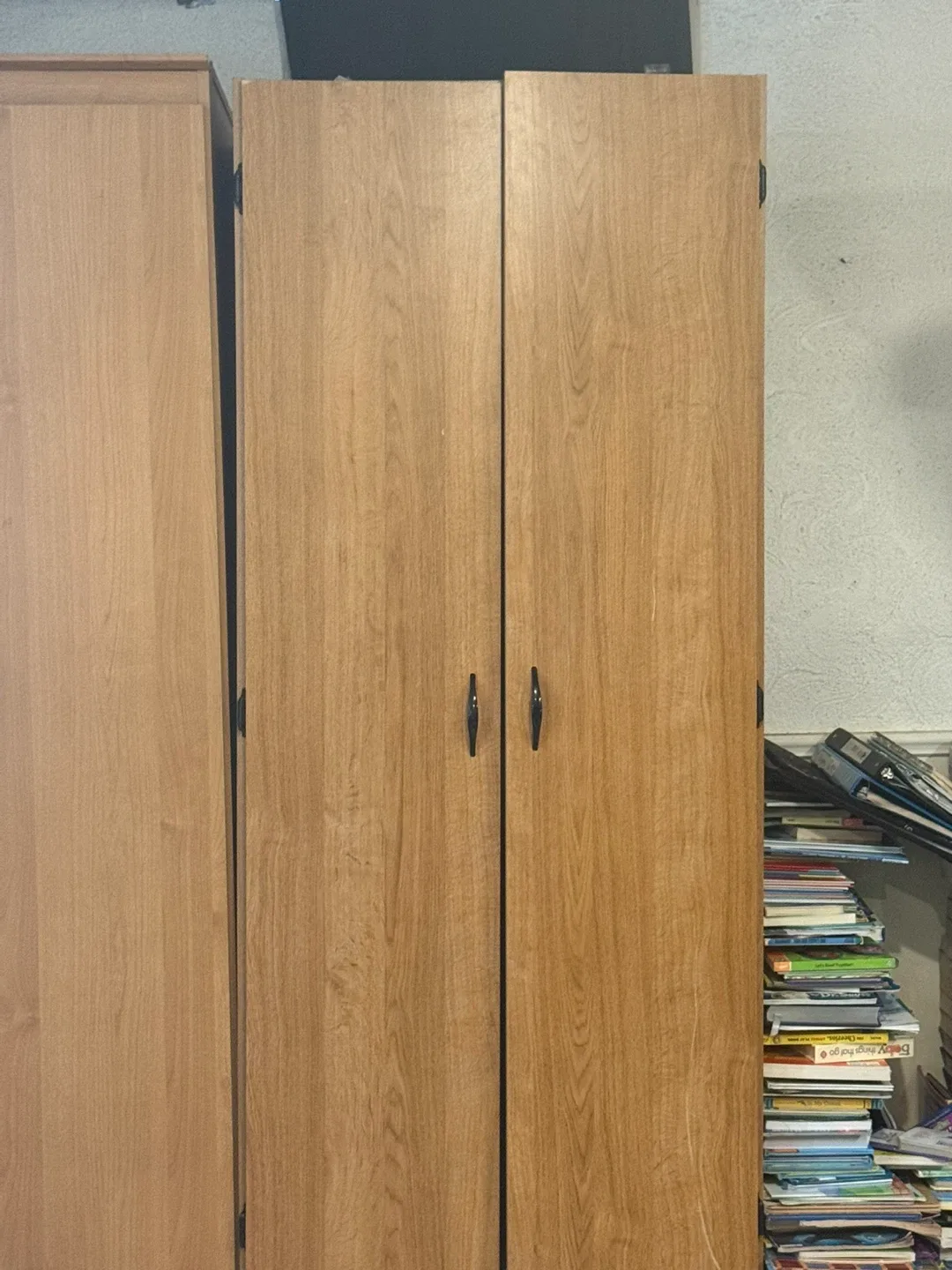 Wooden Wardrobe image indicator(2)