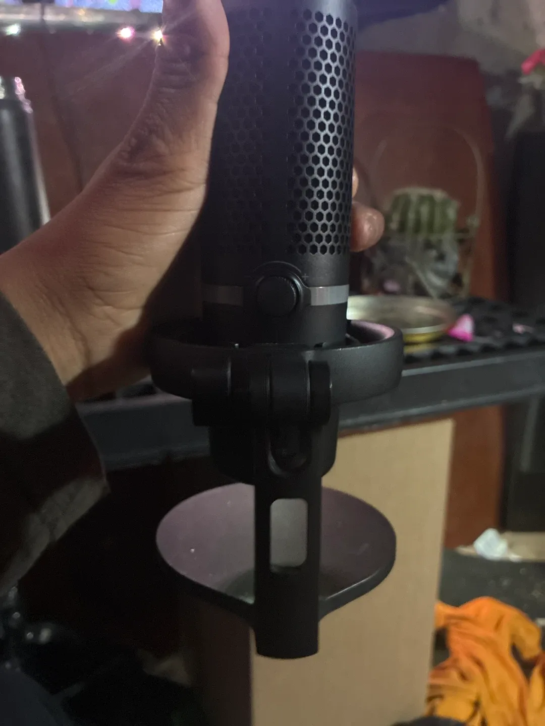 HyperX DuoCast USB Microphone image indicator(3)