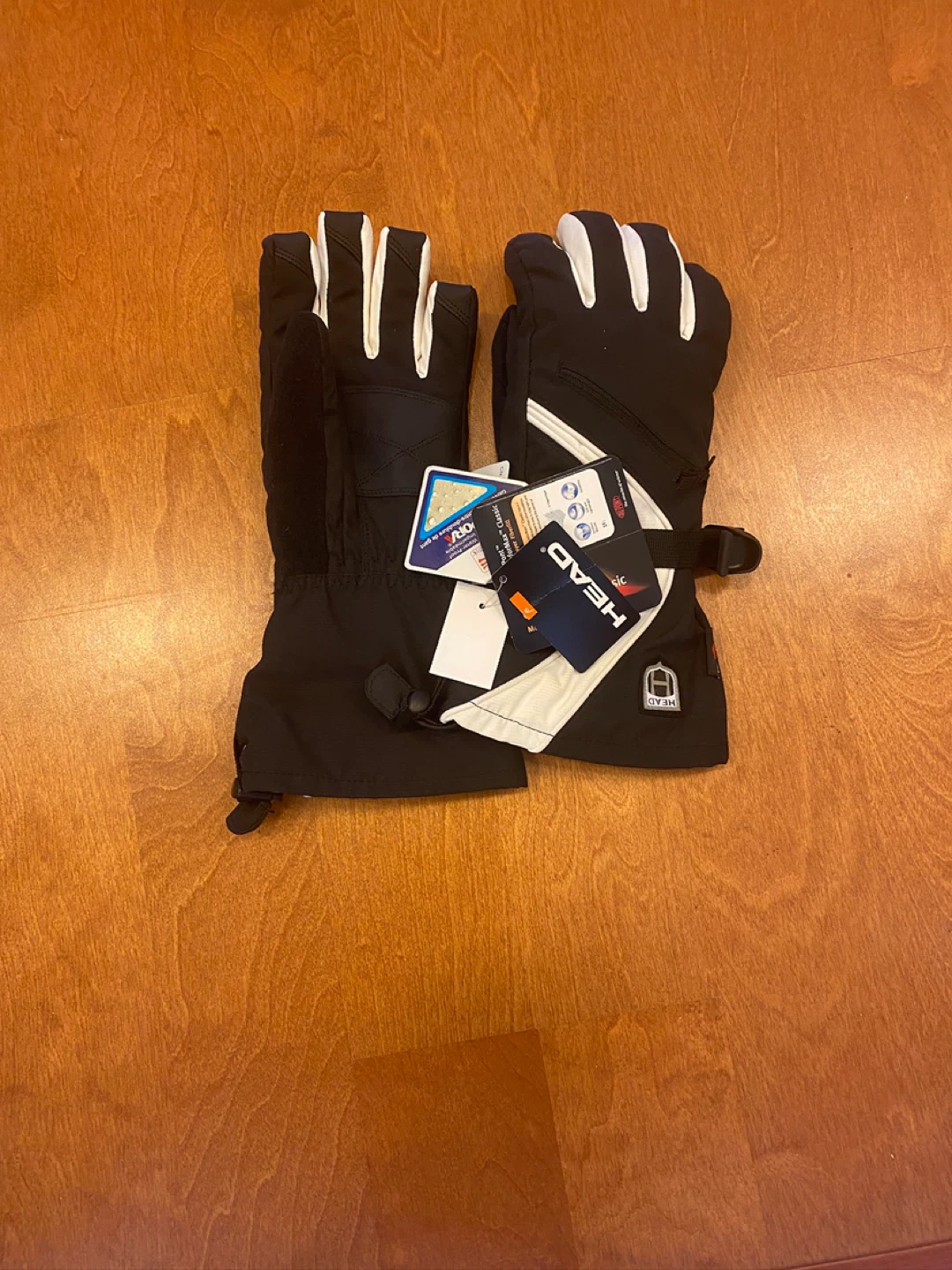 New HEAD Waterproof Breathable Black Gloves - L/G 26
