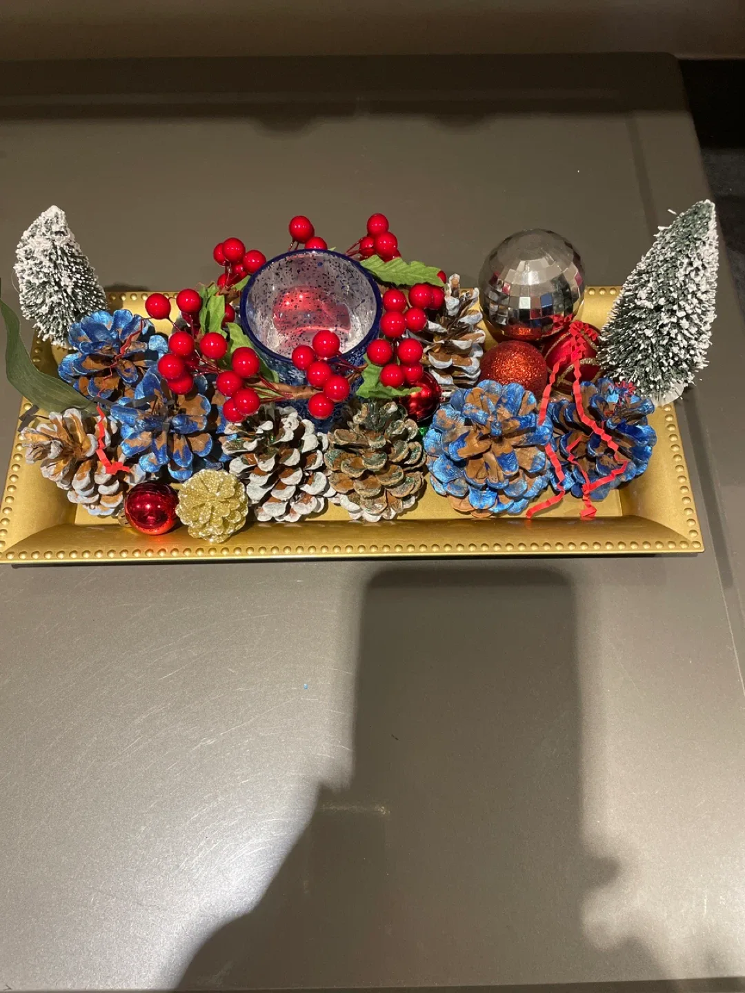 Festive Holiday Centrepiece image indicator(2)