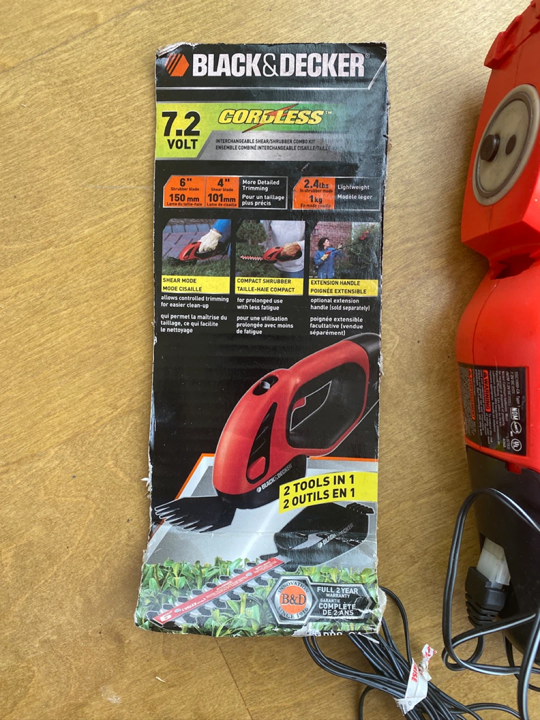 Black & Decker 7.2V Cordless Shear/Shrubber Combo Kit - photo 2