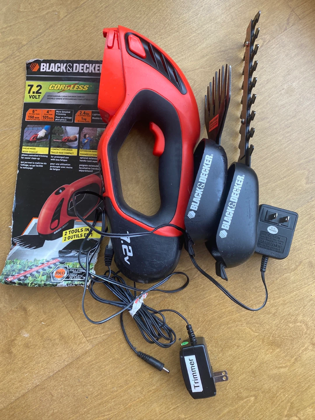 Black & Decker 7.2V Cordless Shear/Shrubber Combo Kit - photo 4