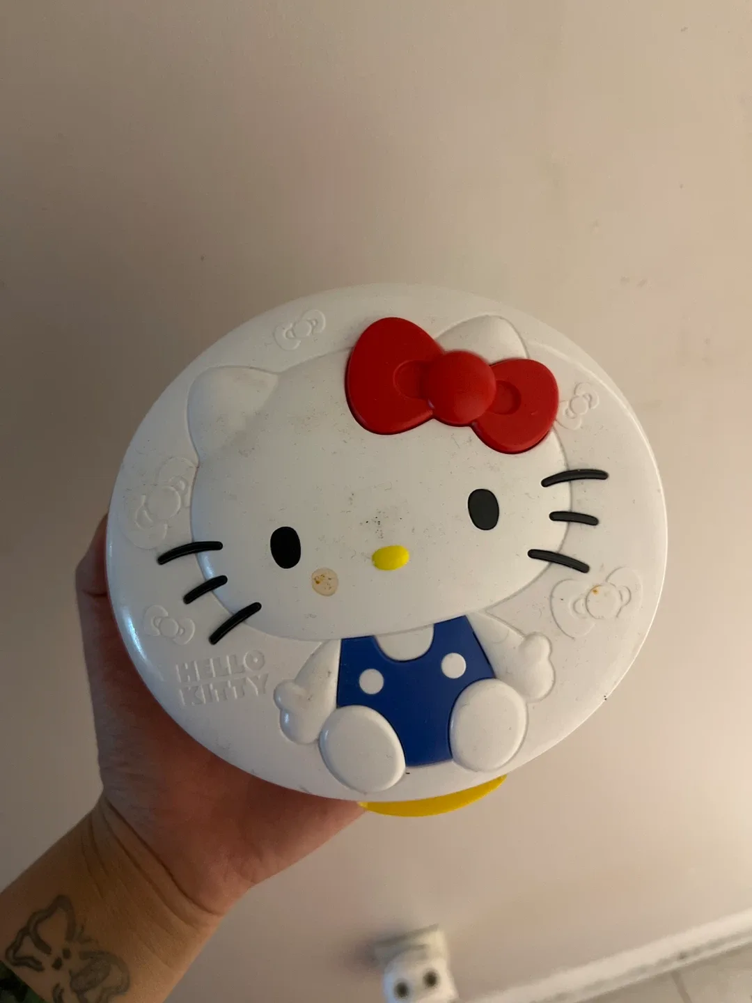 Hello Kitty Wet Wipe Case