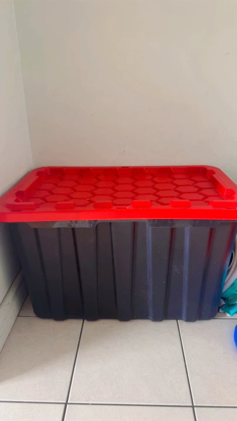 Storage Container - Red Lid image indicator(2)