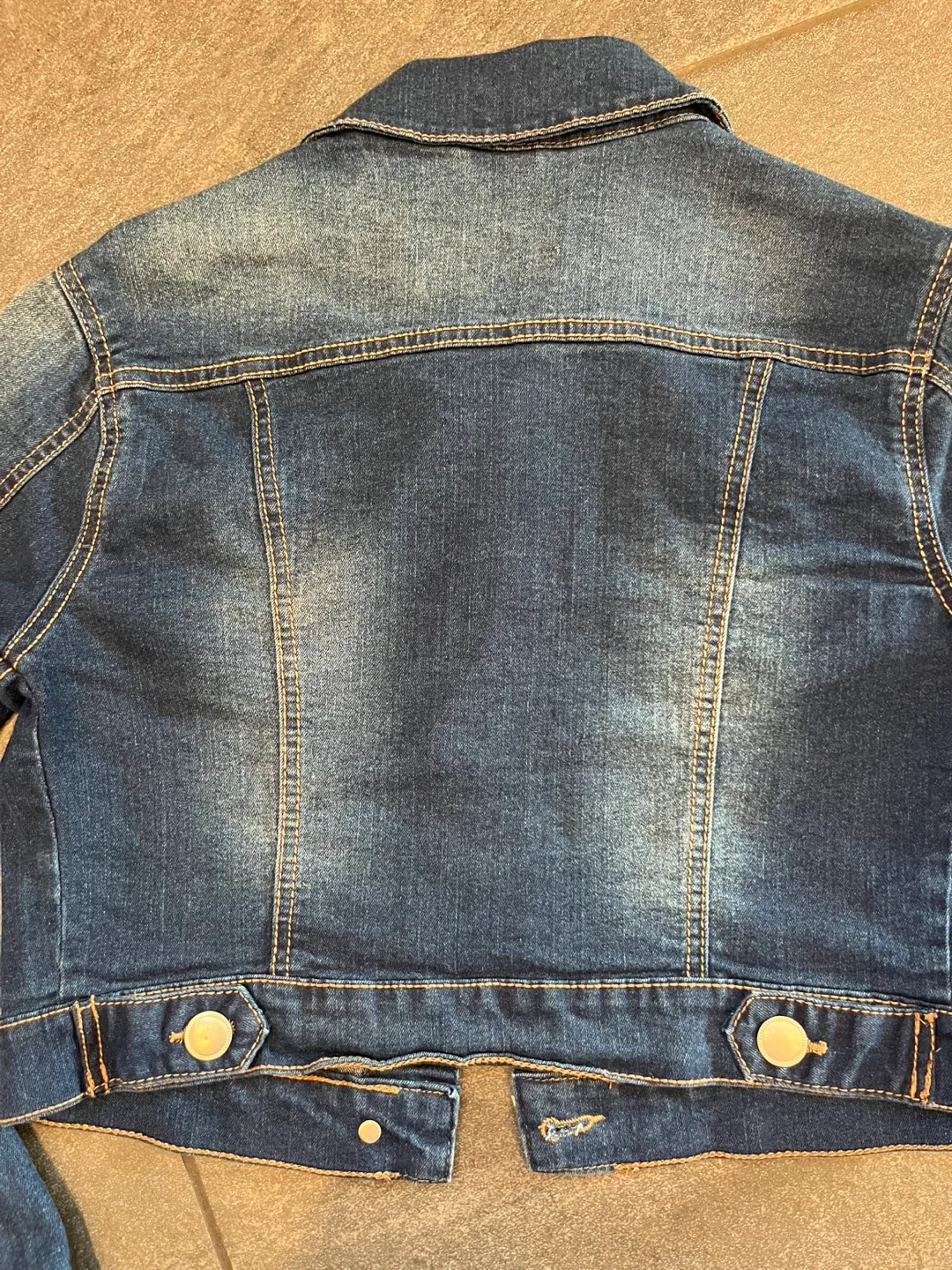 Blossom Cropped Denim Jacket - Size M image indicator(4)