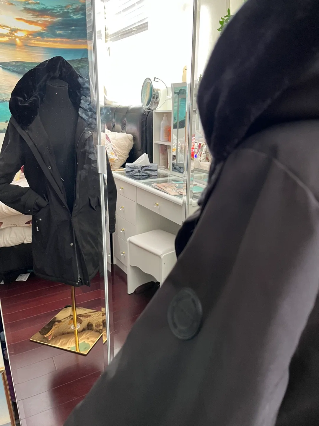 Black Winter Coat with Hood image indicator(5)