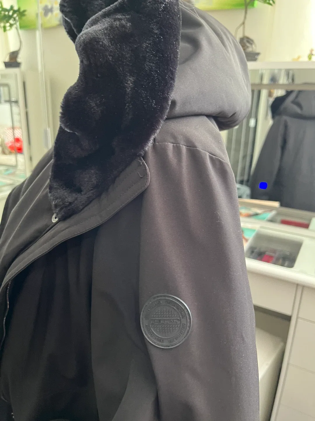 Black Winter Coat with Hood image indicator(6)
