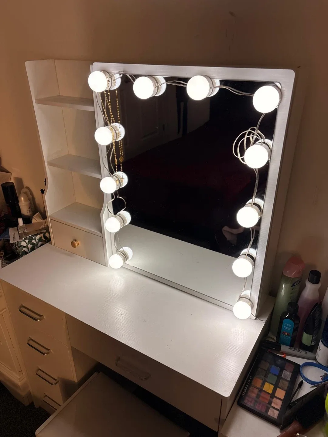 Vanity Makeup Table Set with Lighted Mirror - White image indicator(10)