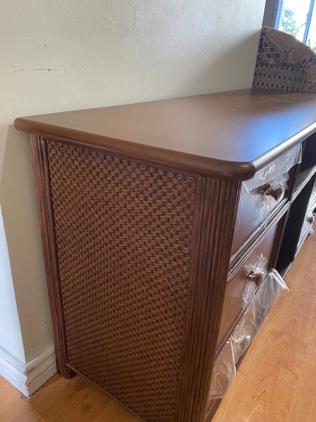 Wooden TV Stand/Console Table image indicator(4)