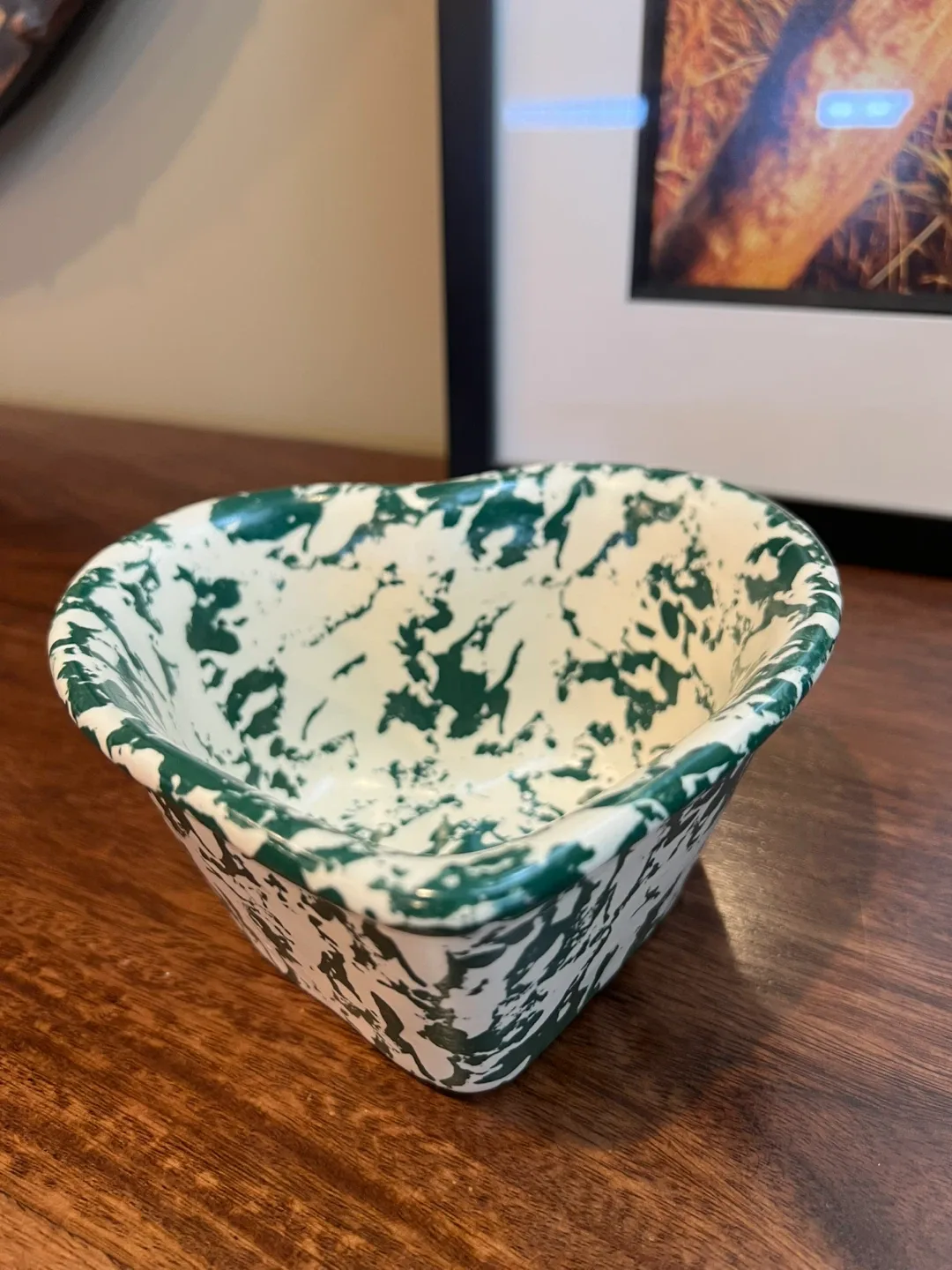 Vintage Earthenware Bowl image indicator(6)