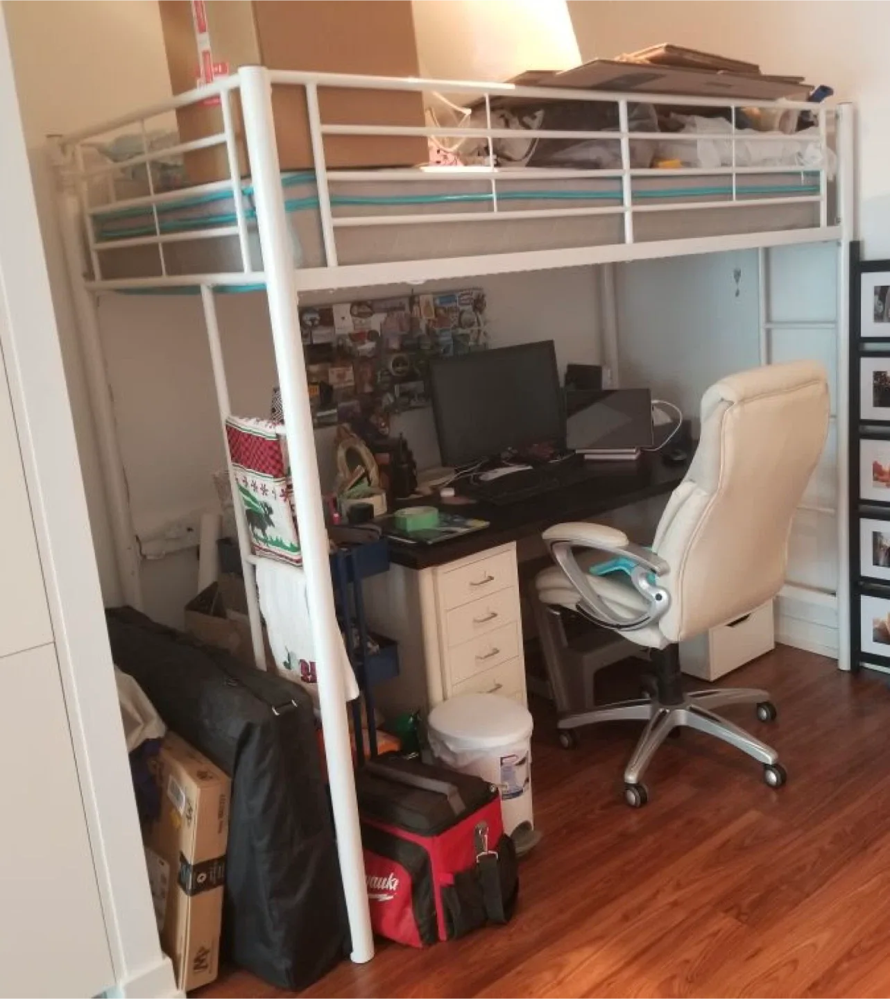 White Metal Bunk Bed Frame image indicator(5)