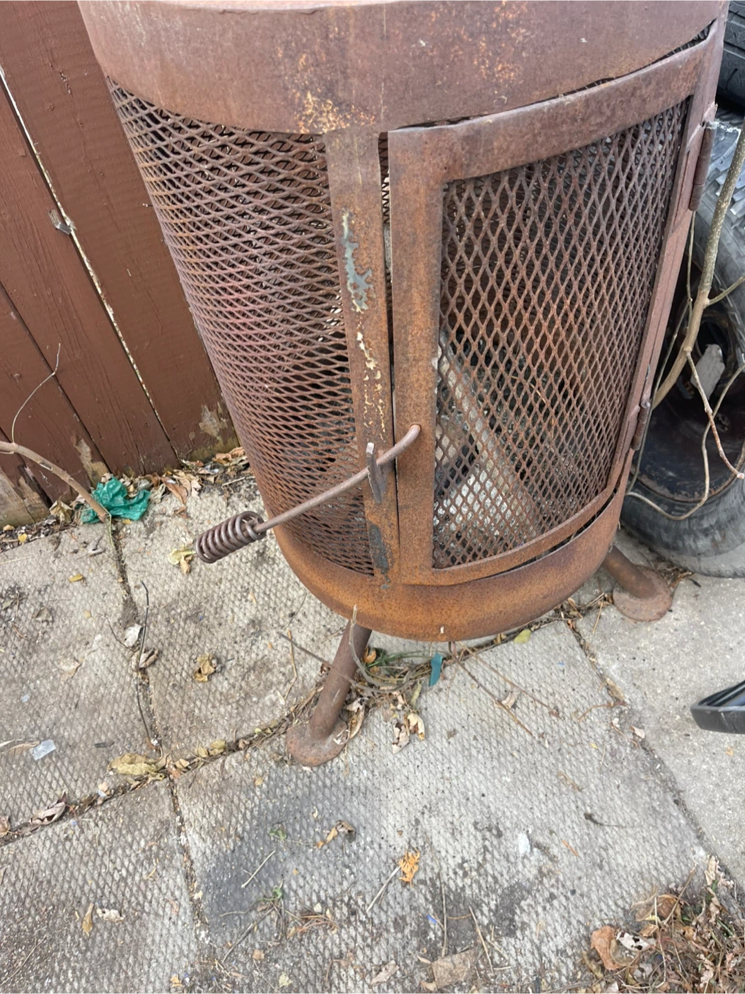 Used Fire Pit - Rustic Condition - photo 3