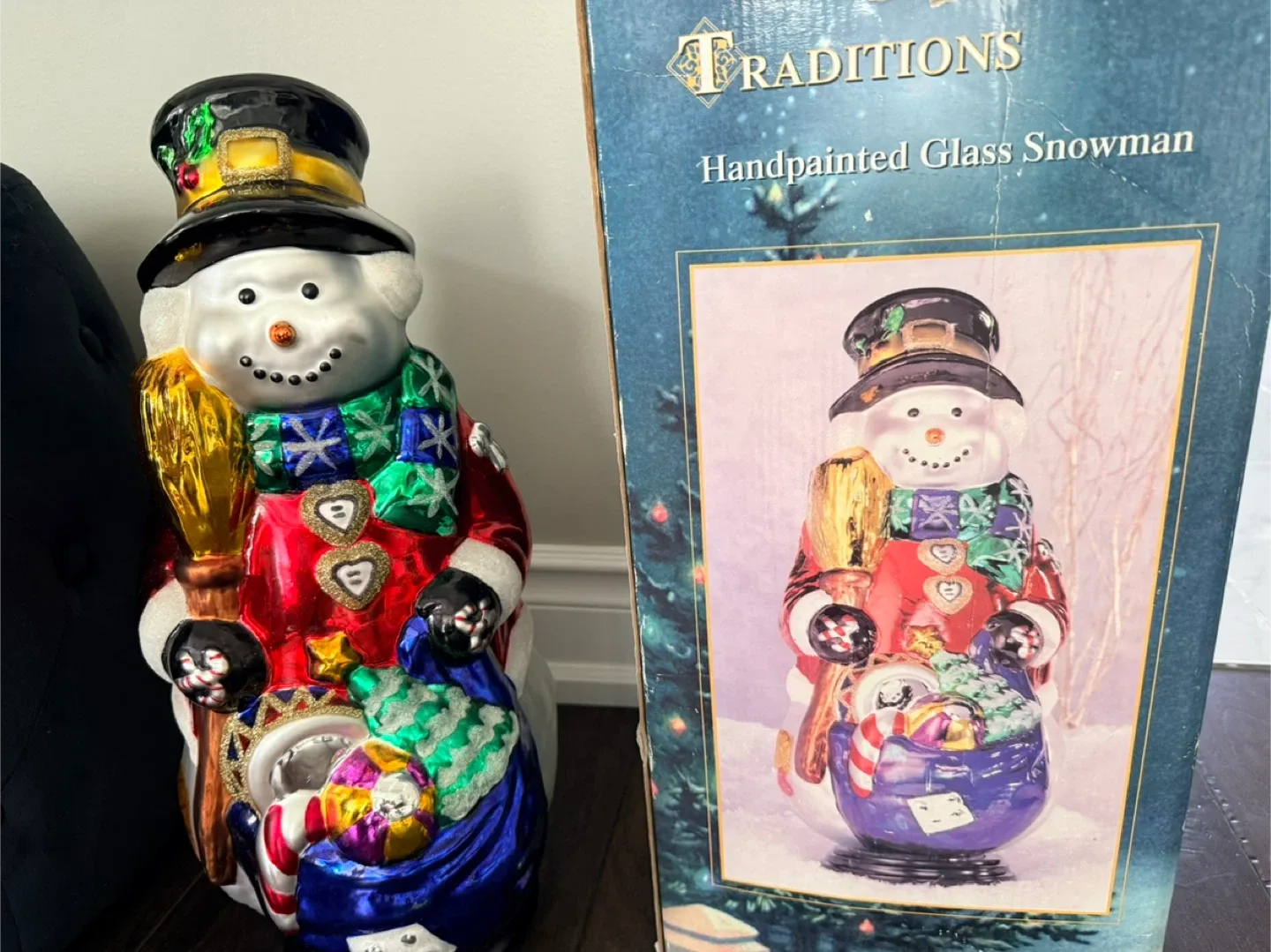 Rare Christmas Handpainted Glass Snowman indoor decoration image indicator(2)