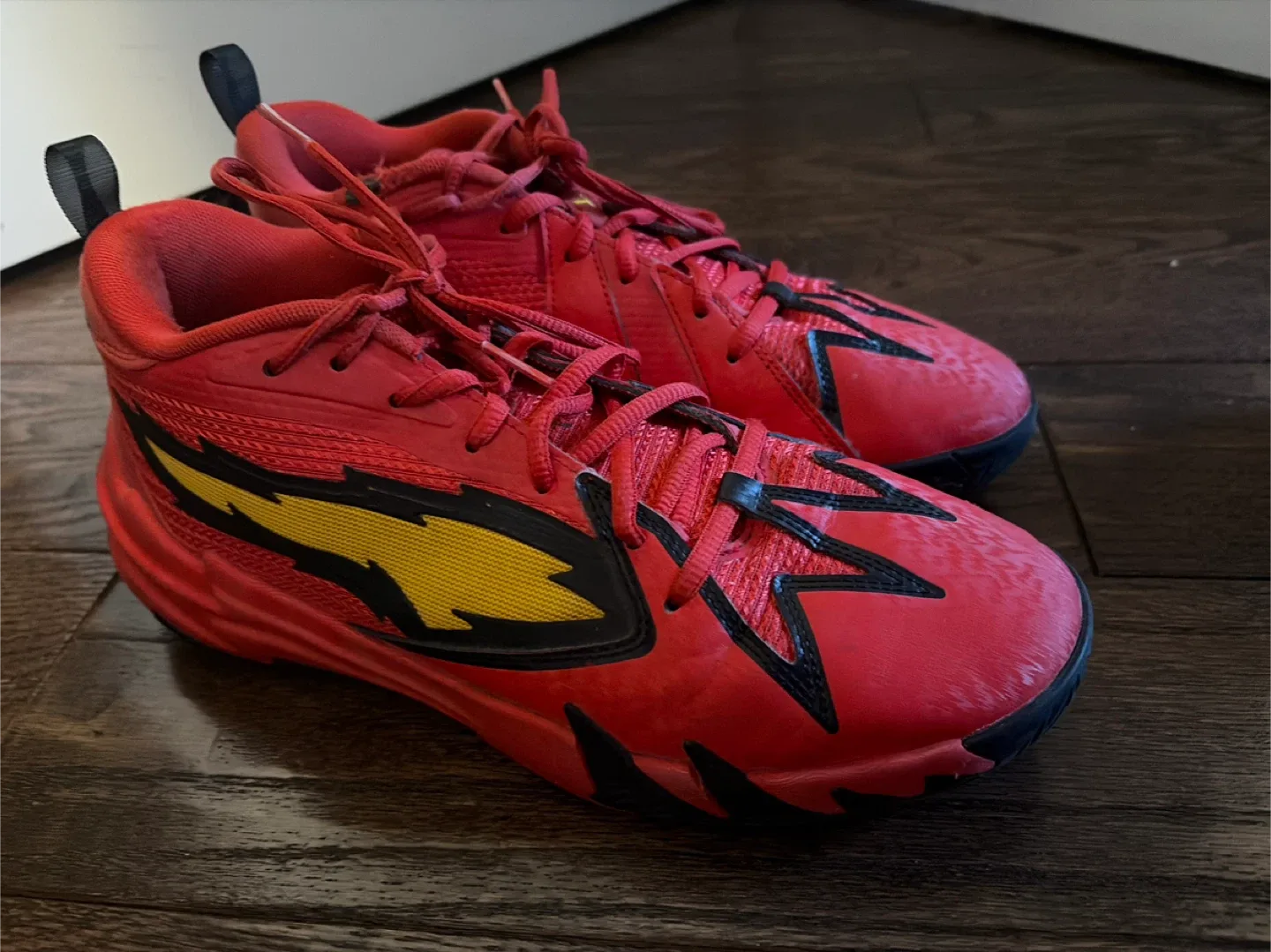 Puma Basketball Shoes - Red image indicator(4)