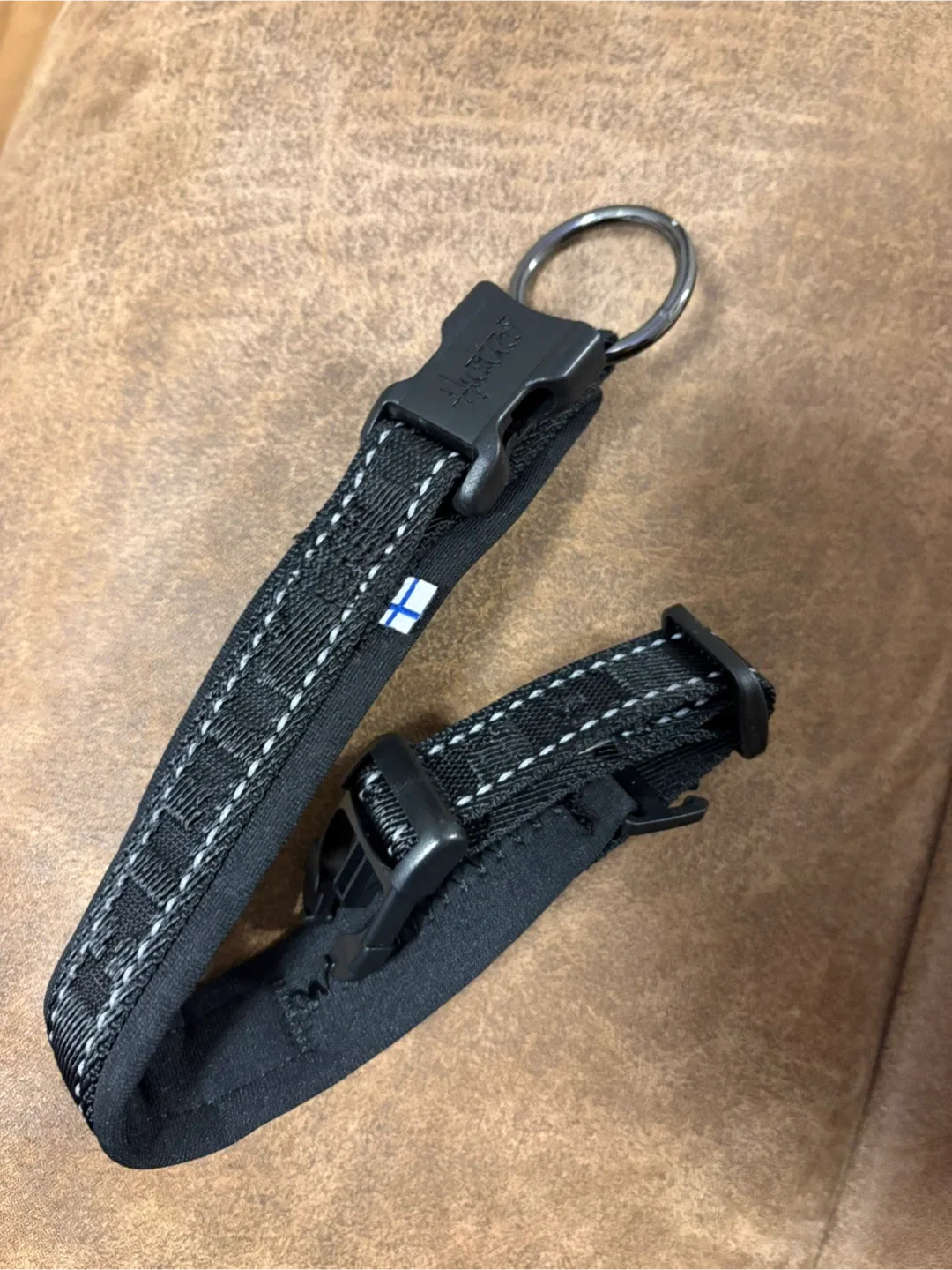 Hurtta Dog Collar - Black, 12-16 inch image indicator(3)