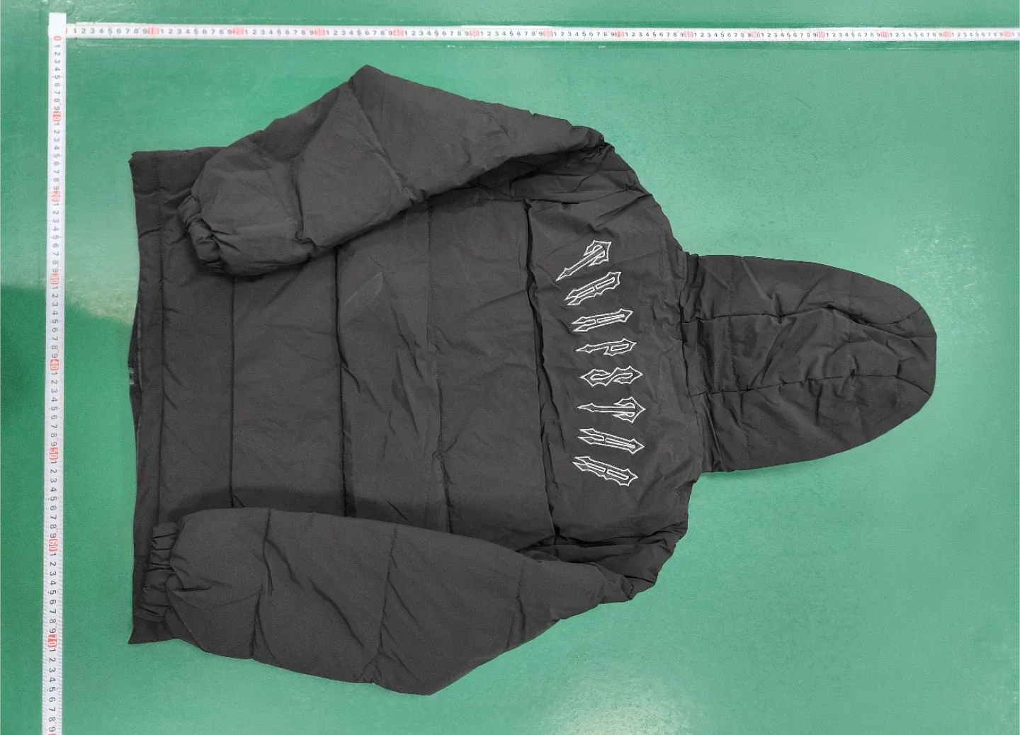 Trapstar Irongate Puffer Jacket - Size M - Black image indicator(2)