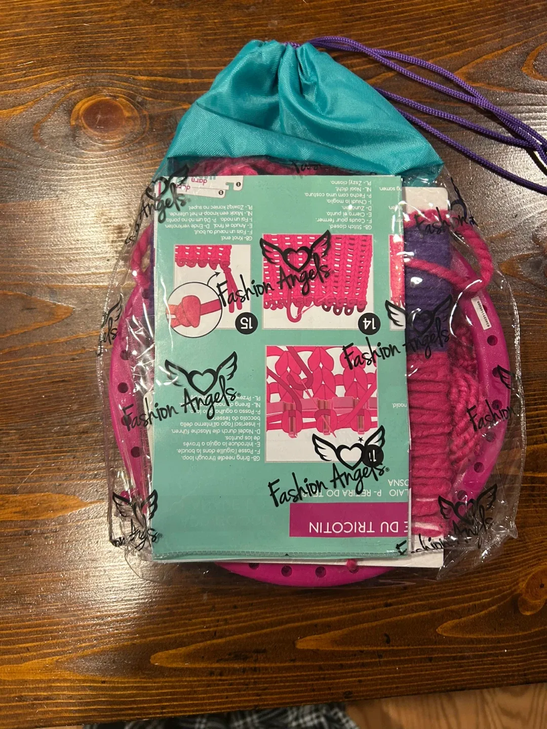 Fashion Angels Knitting Loom Kit - New