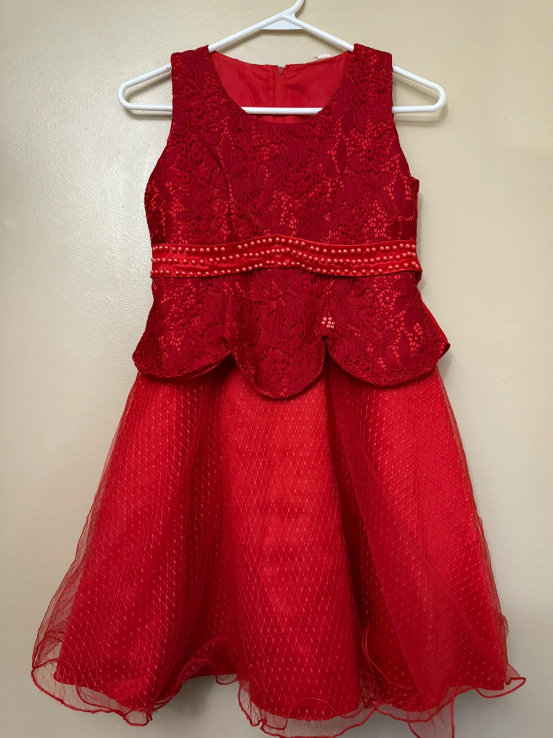 Adorable Girls size 10/12 Red Dress