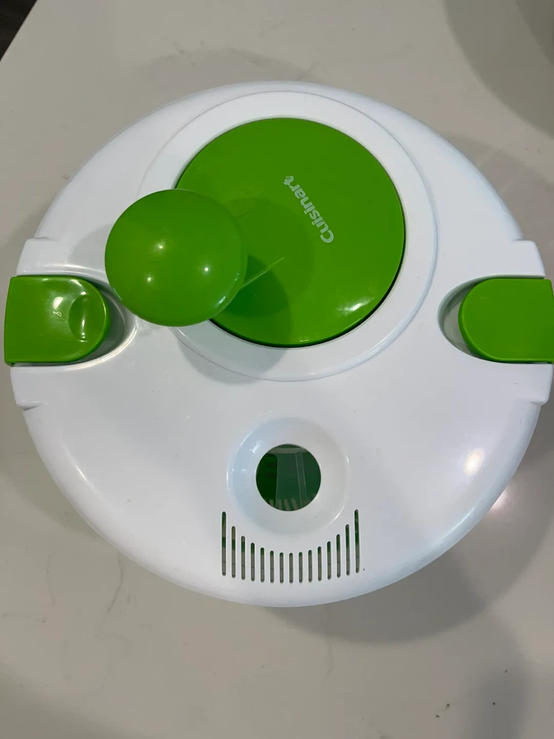 Cuisinart Salad Spinner with Easy-to-Spin Knob 5 Quart image indicator(2)