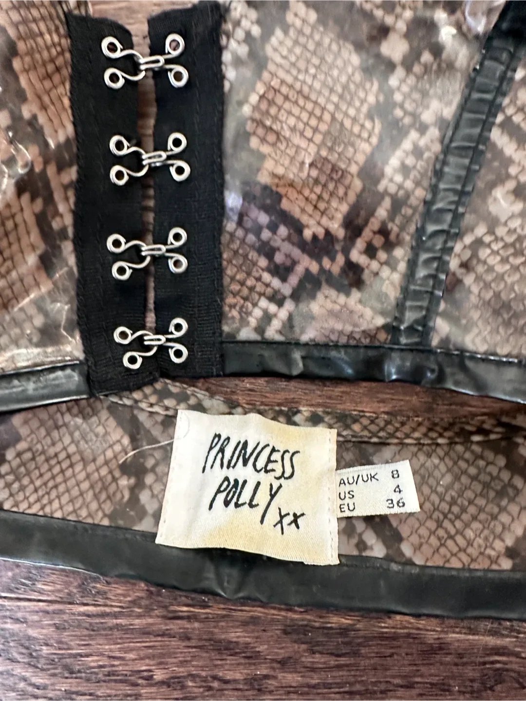 Princess Polly Snakeskin Halter Top - Size 4 image indicator(3)