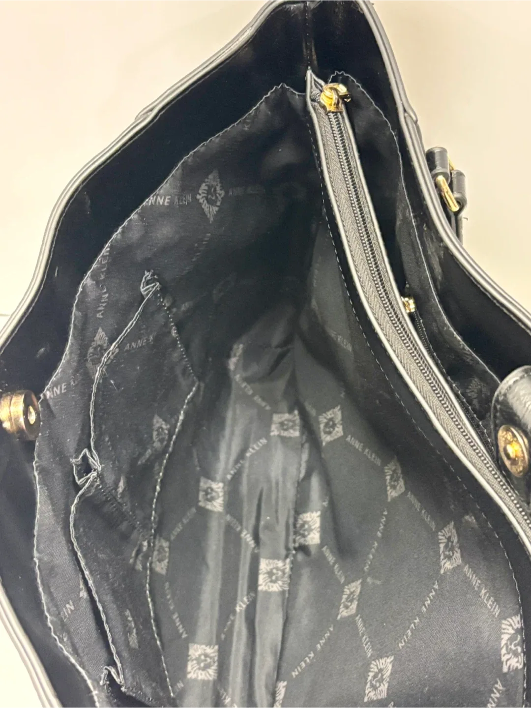 Women’s Purse Anne Klein Black Tote Bag image indicator(6)