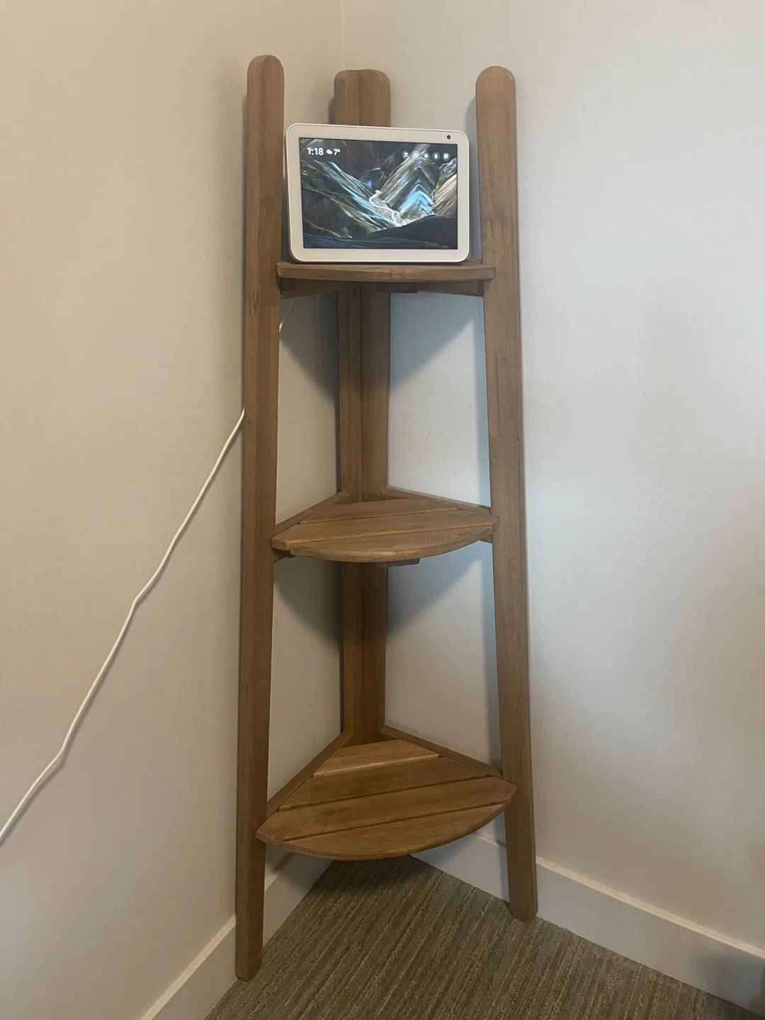 Wood Corner Shelf image indicator(3)