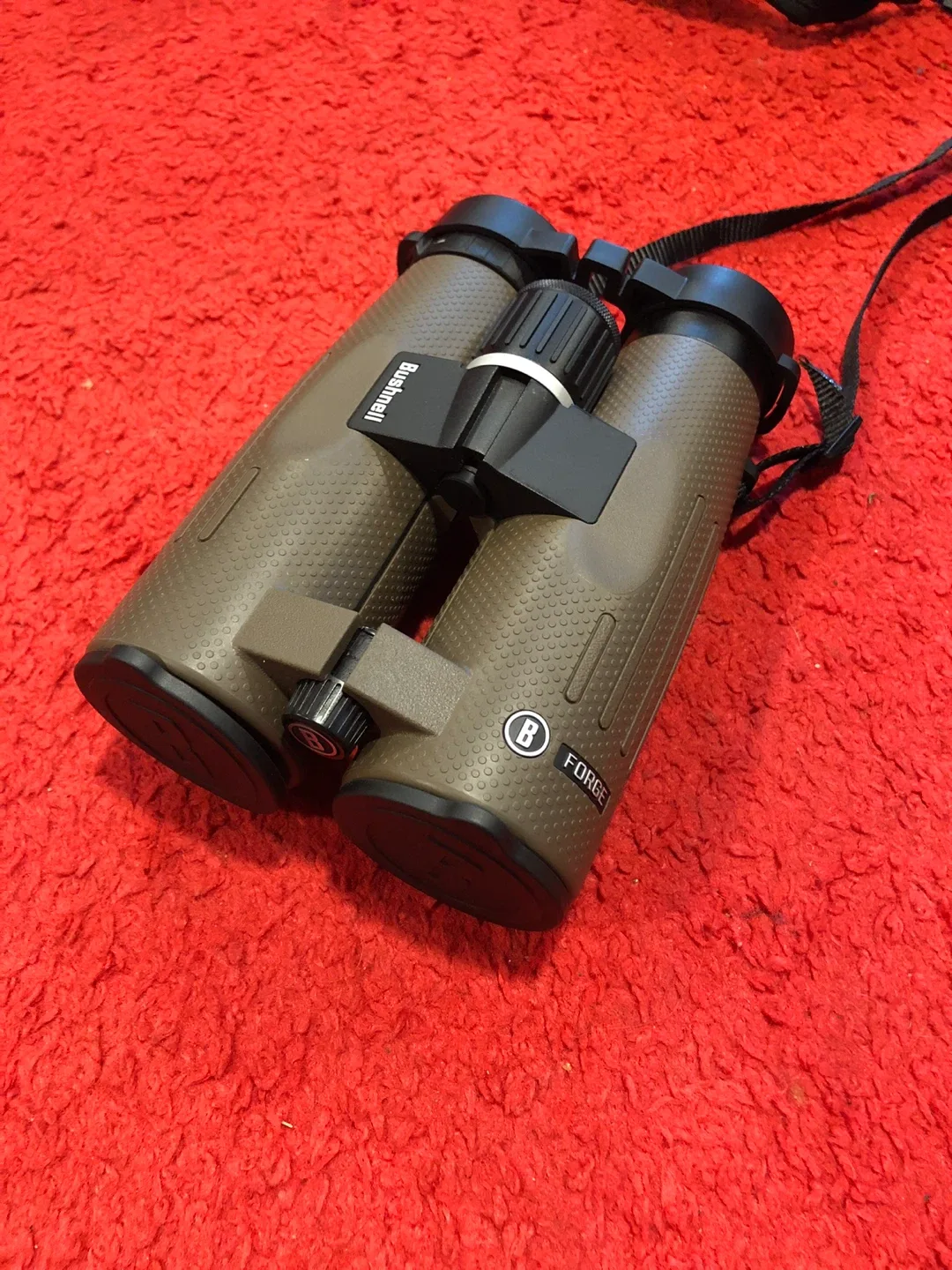 Bushnell Forge 10x42 Binoculars